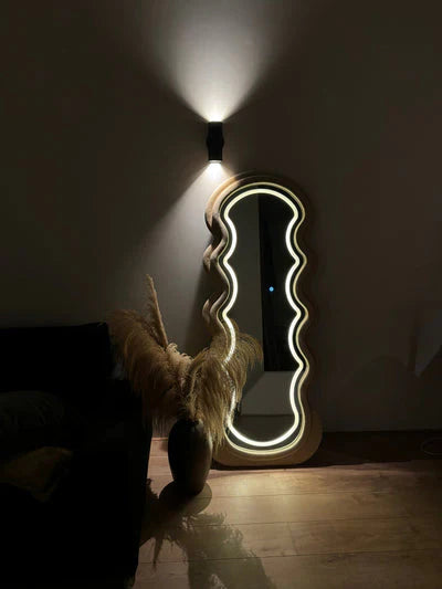 Wavy Loft Standing Mirror—Velvet Elegance That Transforms Any Interior!
