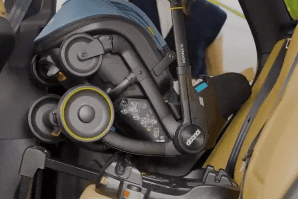 From Car Seat to Stroller in Seconds!